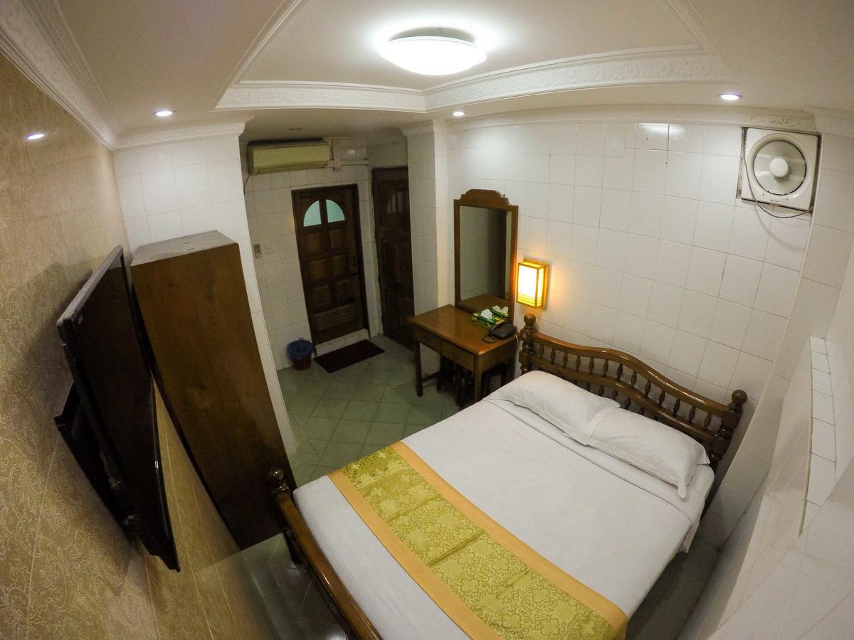 May Shan Hotel Янгон Экстерьер фото